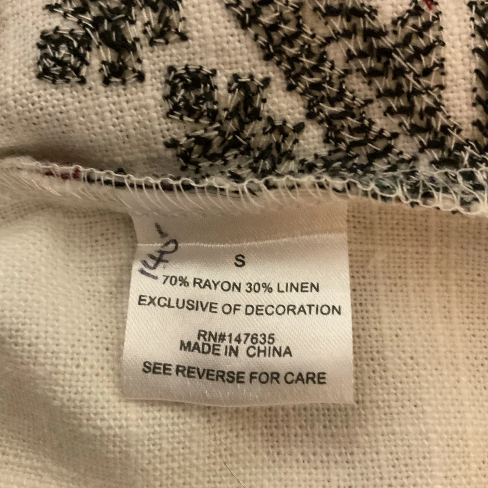 Romeo & Juliet Couture Short Sleeve Embroidered Boho Chic Blouse Top Size Small - Image 9