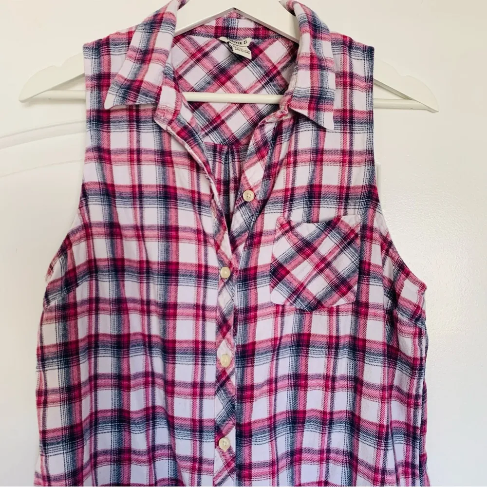 Forever 21 Red, Navy & White Plaid Flannel Button-Down Tunic Tank Shirt | Size L - Image 3