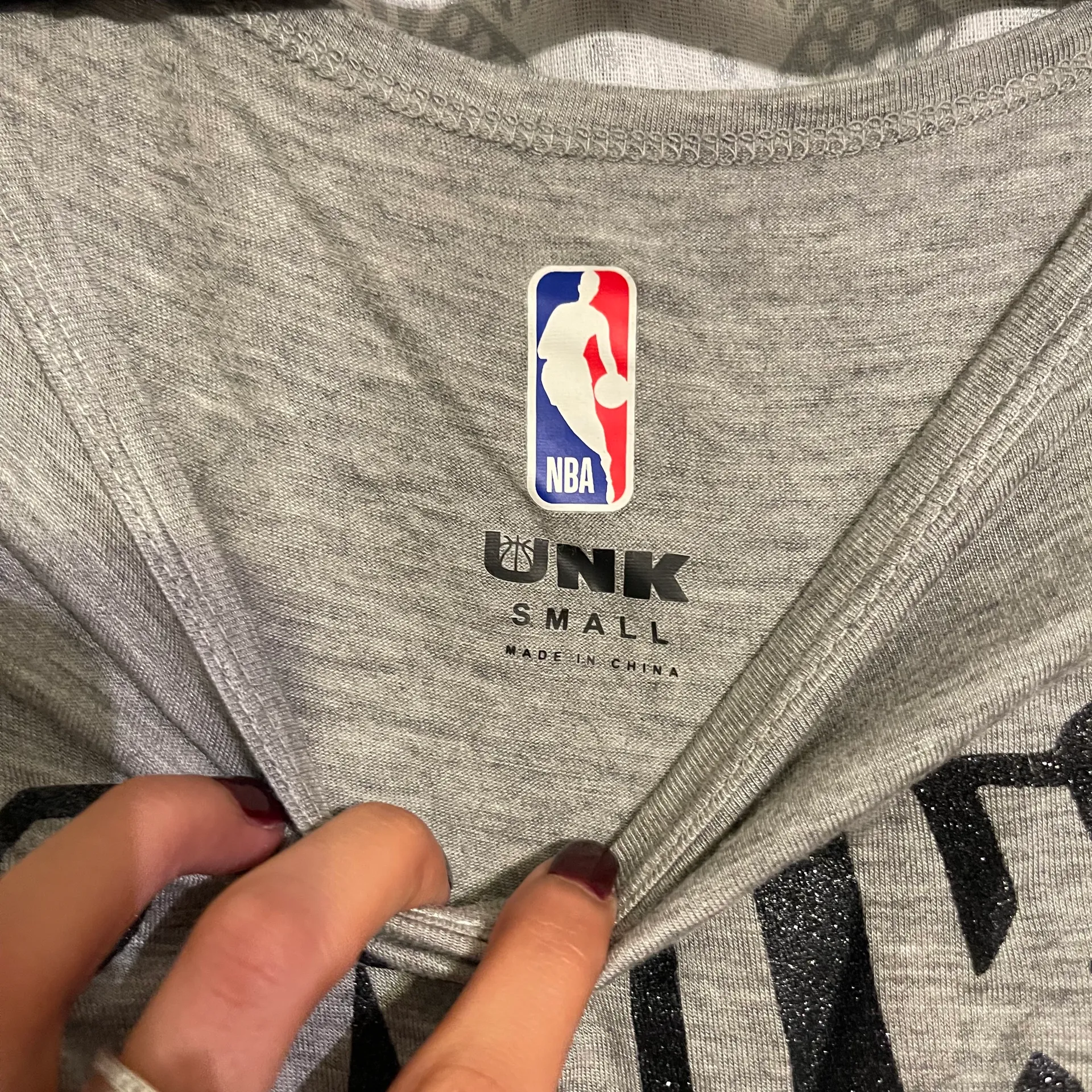 Womens NBA Knicks Grey Tee shirt - Image 3