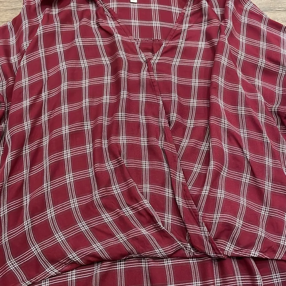 NWOT Lou & Grey Red and White Plaid Top - Size XS - Image 4