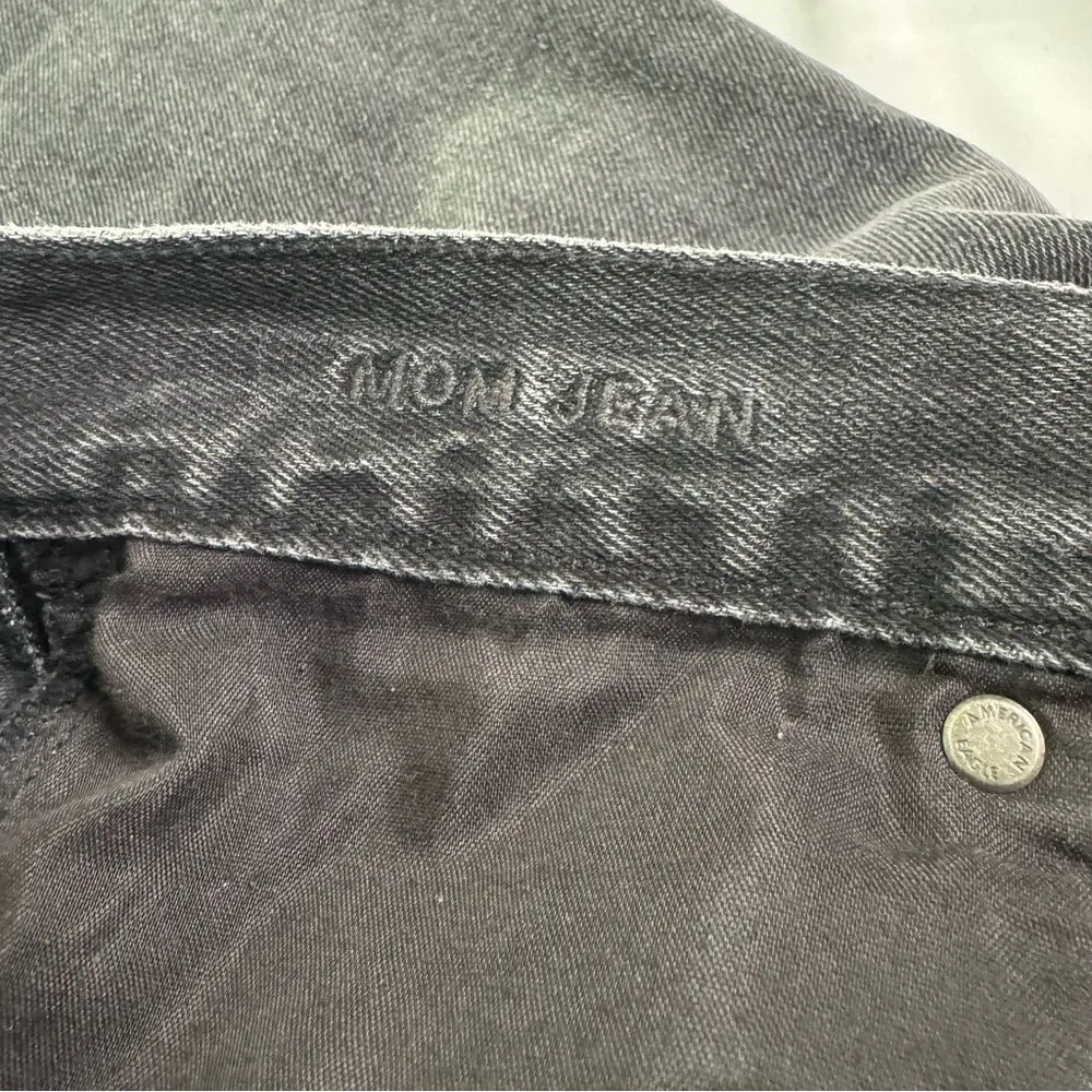 American Eagle Size 4 Black Denim Mom Jean Stretch Zip Fly Straight Leg Hi Rise - Image 4