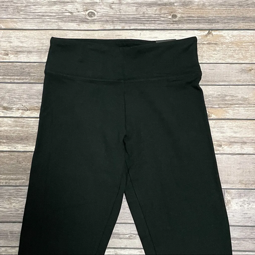 NWT VS Victoria Sport Long Black Leggings Hole - Image 2