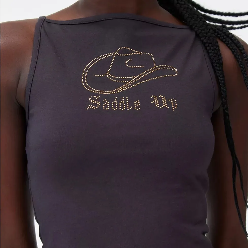 NWT Ecote Romy Saddle Up Cowboy Hat Embellished cropped Tank Top - Image 3