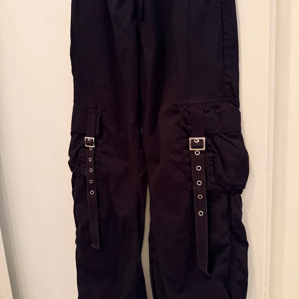 Hot Topic Black Grommet Strap Wide Leg Parachute Pants Size 5 100% Cotton - Image 4