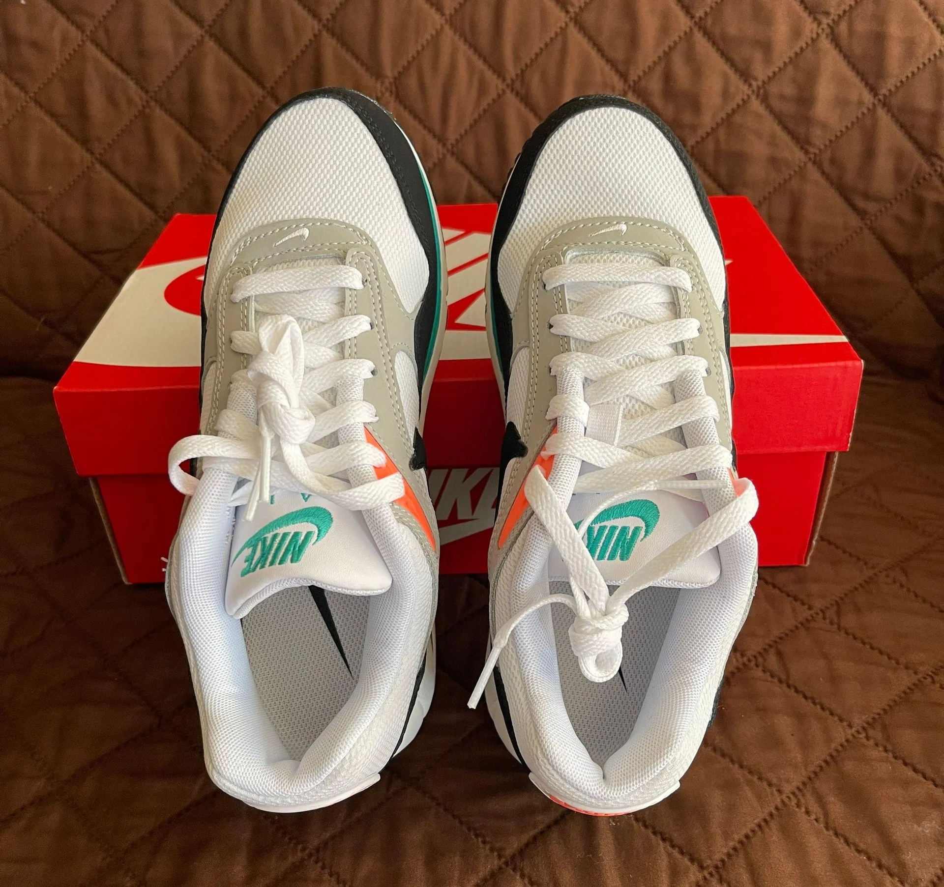 Air Max Correlate White Black Green 511417-136 Size 7 Women### - Image 3