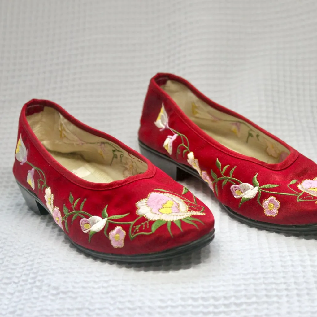 Xingqiu Red Chinese Embroidered Floral Shoes Ballet Flats Slippers 36 Size 6 - Image 10