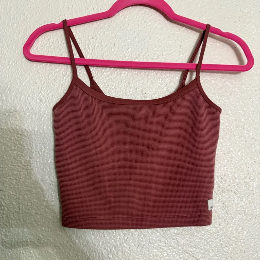 Vuori bayview thermal crop tank top in rosewood color size XS - Image 2