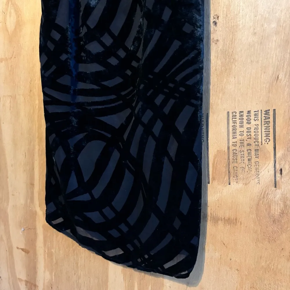 Vintage 90s Dave & Johnny Formal Velvet Black Maxi Dress Sz 8 - Image 3