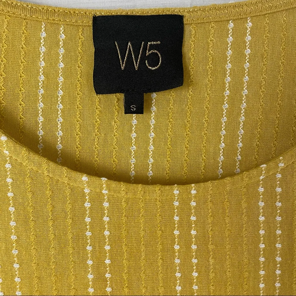 W5 Anthro dotted ruffle sleeves top women’s Size Small - Image 6