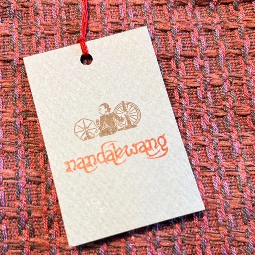 NWT Nandakwang Elegant Red Textured Women's Tote Bag - Image 3