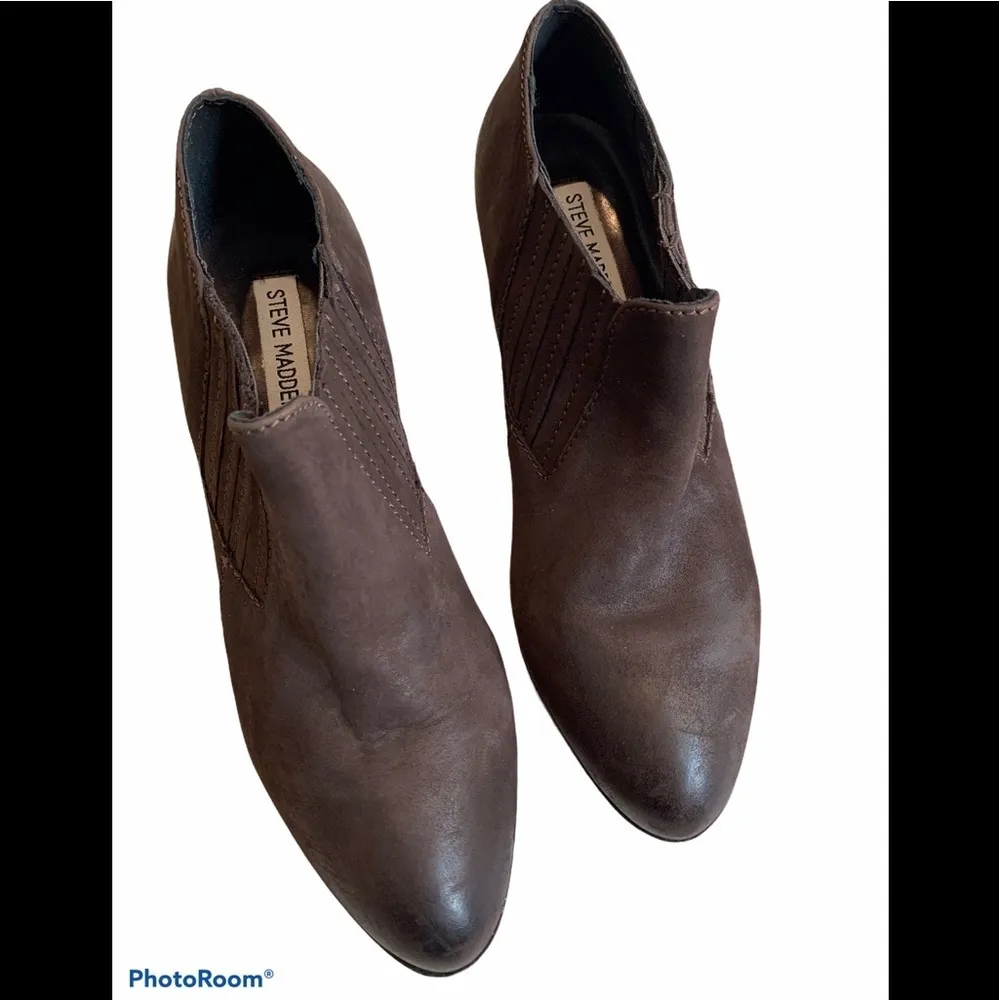 Steve Madden Rosetta Leather Ankle Bootie - Image 6