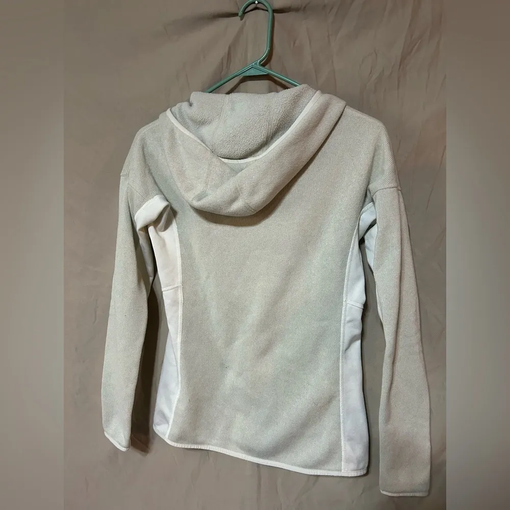 Patagonia jacket - Image 2