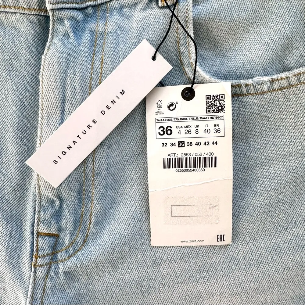 Zara signature denim 90’s Bermuda shorts • Sz 4 - Image 6