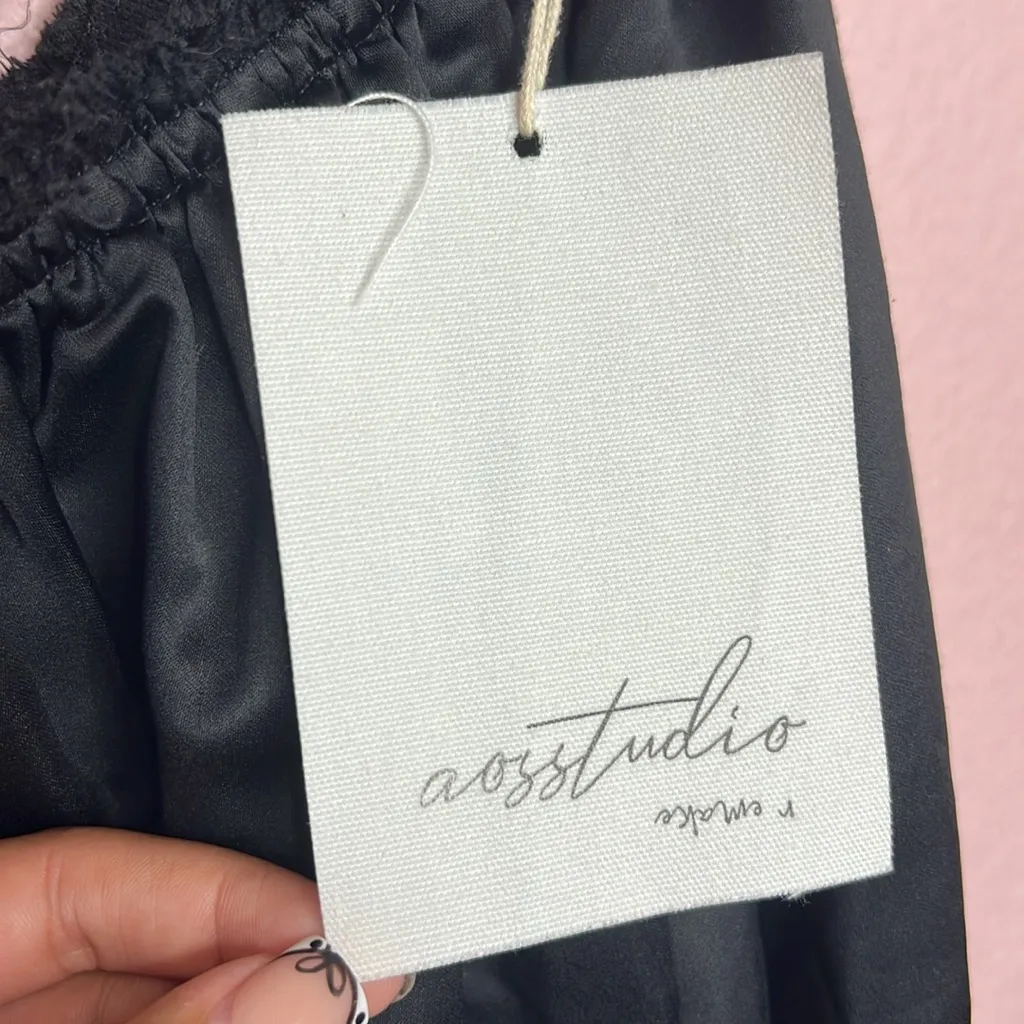 Aosstudio Remake Belted Cutout Mini Skirt. Size S Black - Image 3