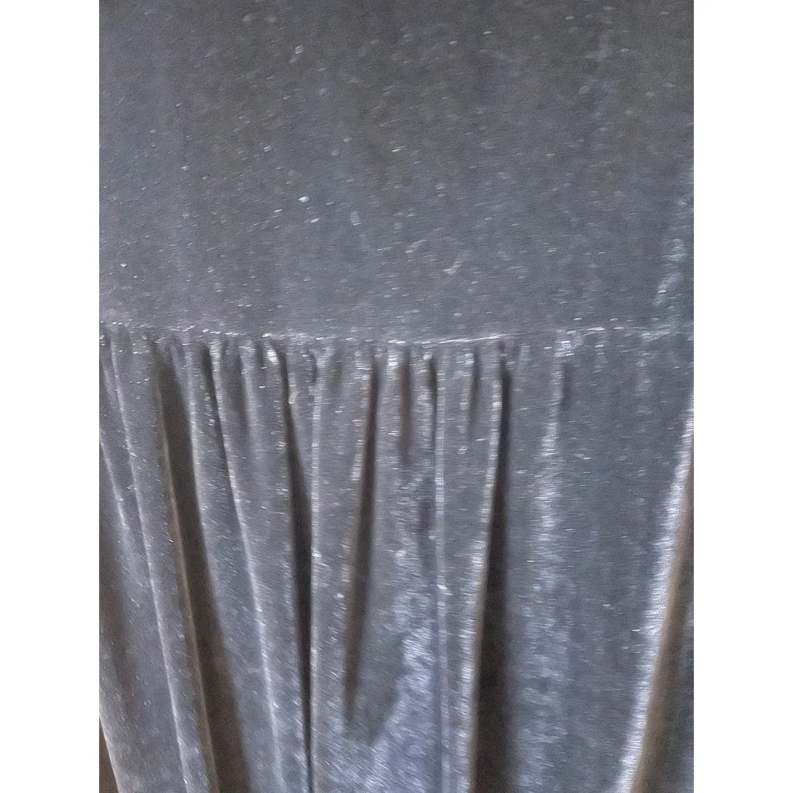 cut loose Black Velvet V - Image 5