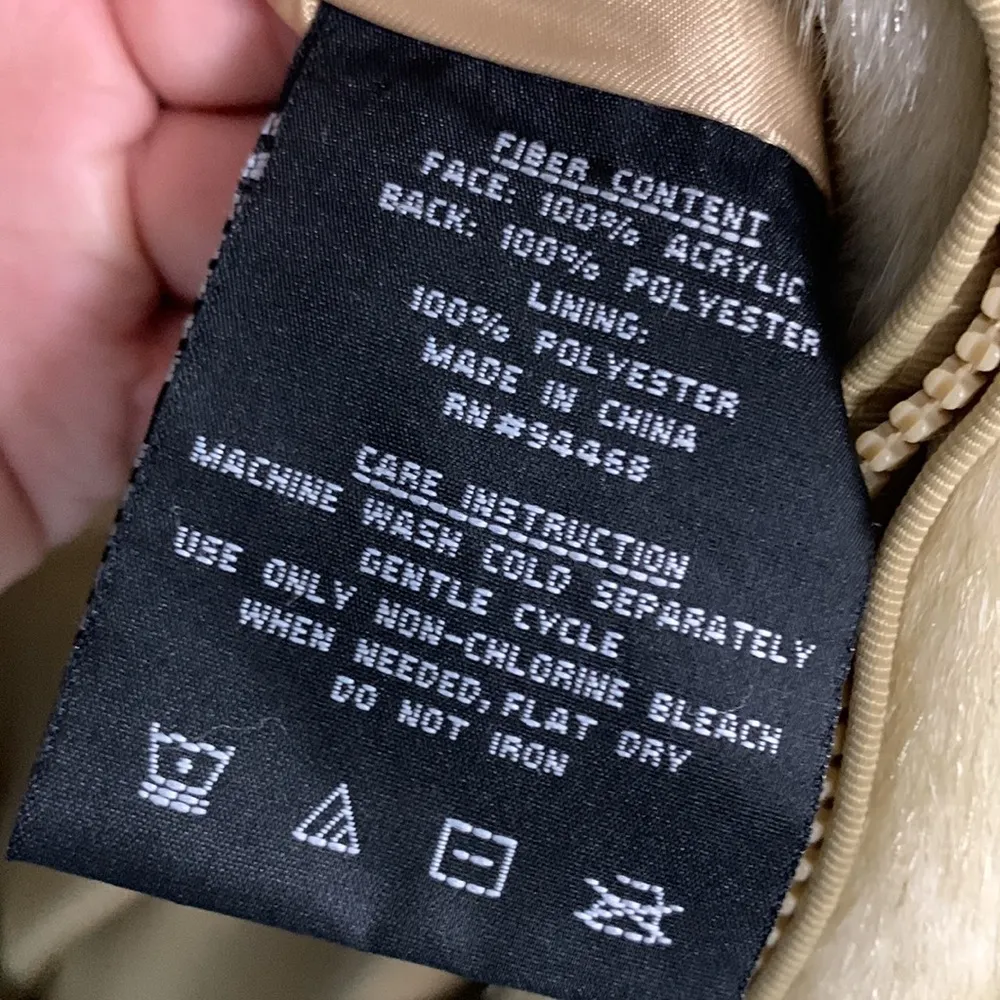 Vintage Vegan Faux Fur Coat Size S Gold - Image 4