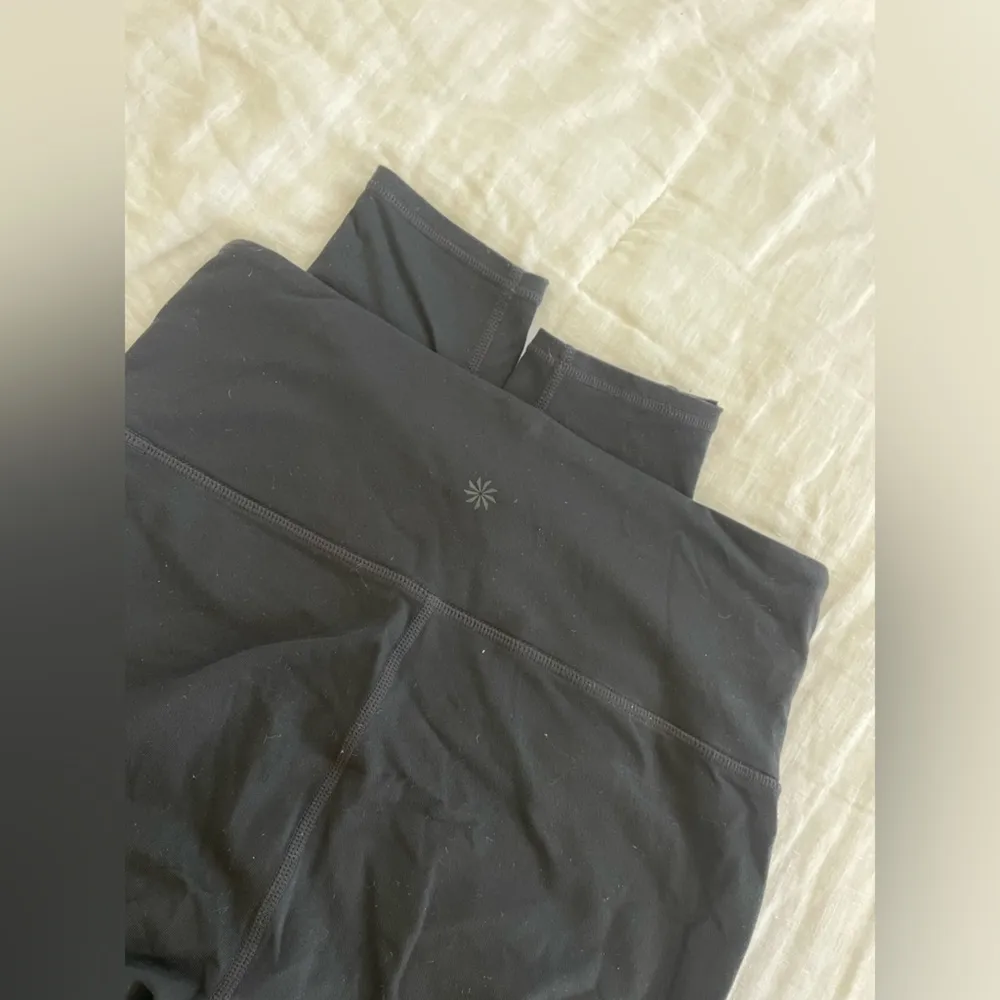 Athleta M Black Chaturanga Rose Gold Side Zip Zipper Yoga Leggings Pants - Image 3