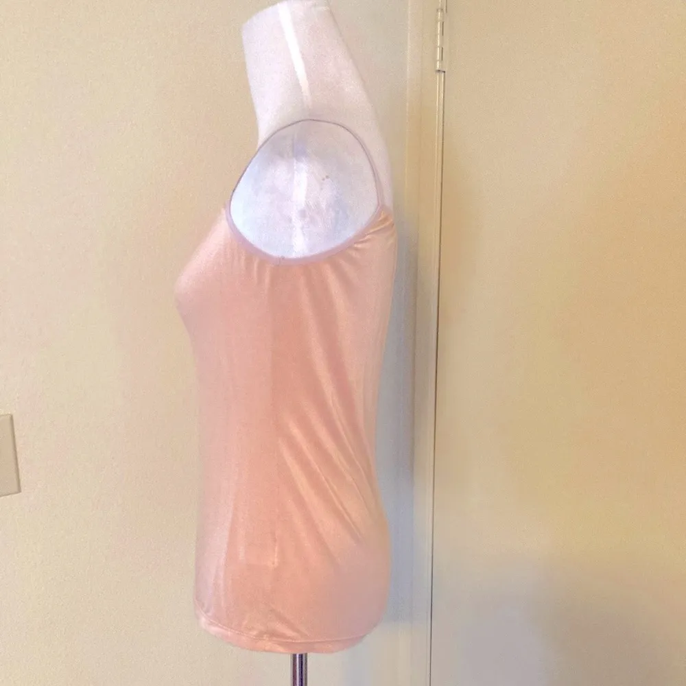 Uniqlo Tank Top - Image 2