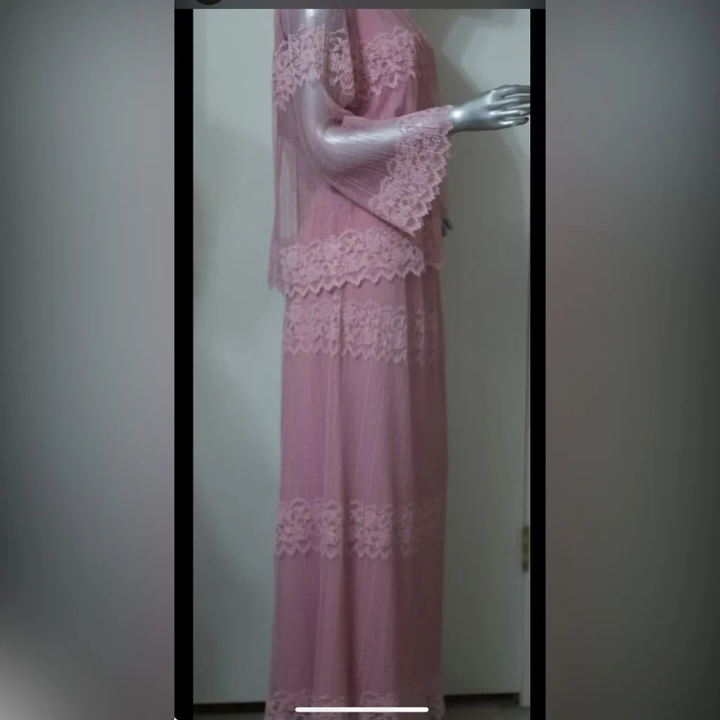 VINTAGE 70s Elegant Pink lavender Sheer Lace Maxi Dress,Size 12,made in U.S.A. - Image 7