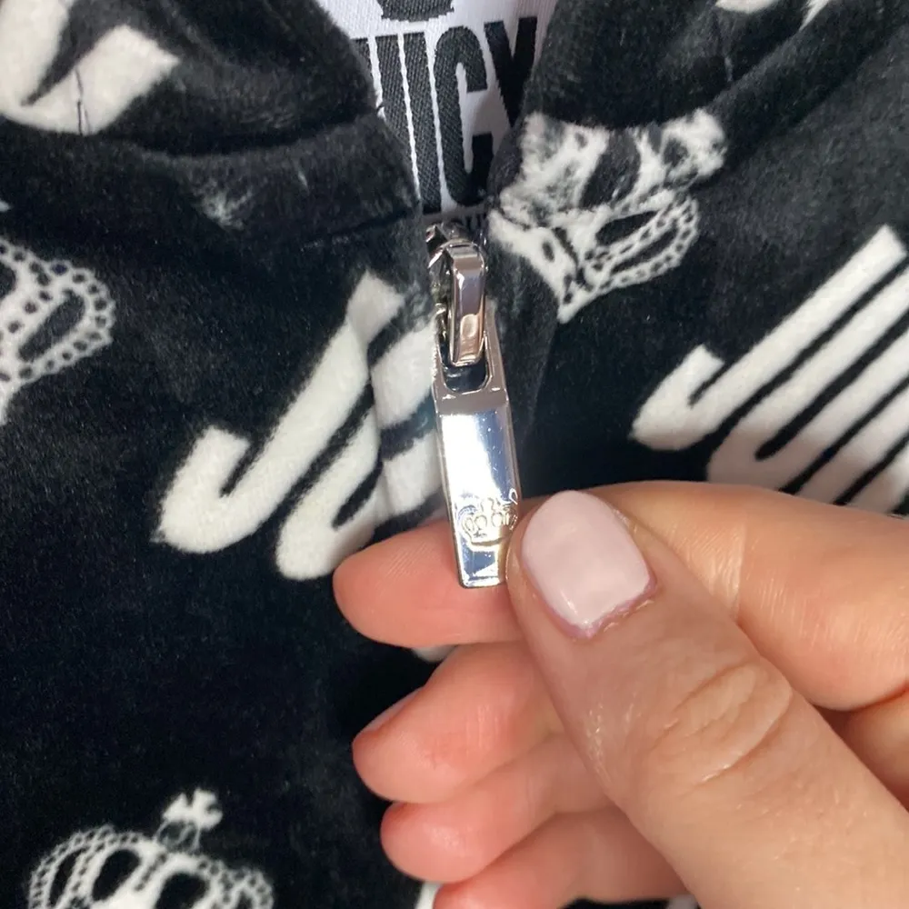 Juicy couture terry cloth crown spell out zip up hoodie size S - Image 8
