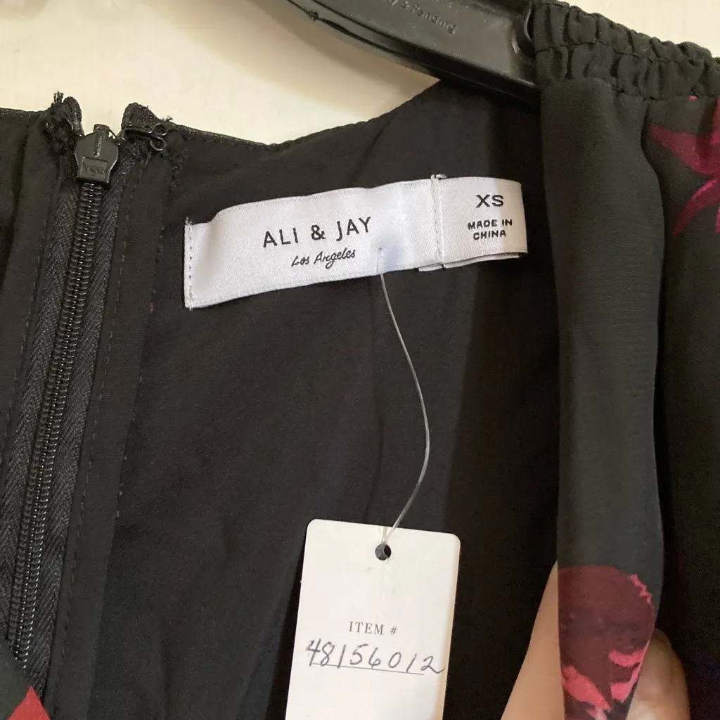 Anthropologie Ali & Jay New Black Floral V-Neck Long Sleeve Romper #MBG - Image 2