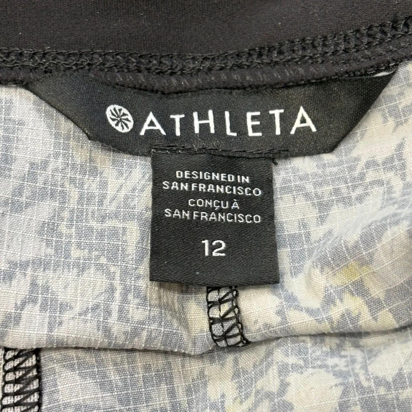 Athleta Women's Trekkie North‎ Jogger printed Athleisure Comfort Pants 12 - Image 3