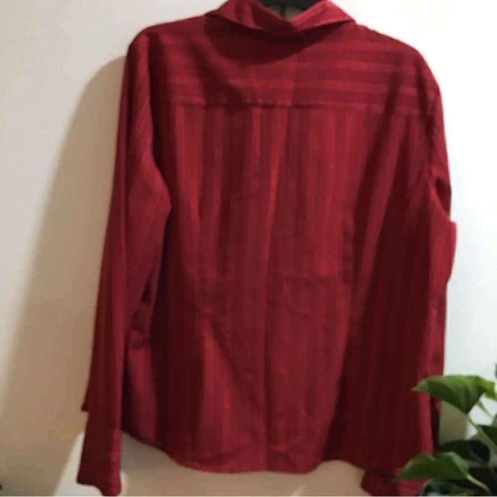 EAST 5th Deep cherry red metallic Button down - Image 5