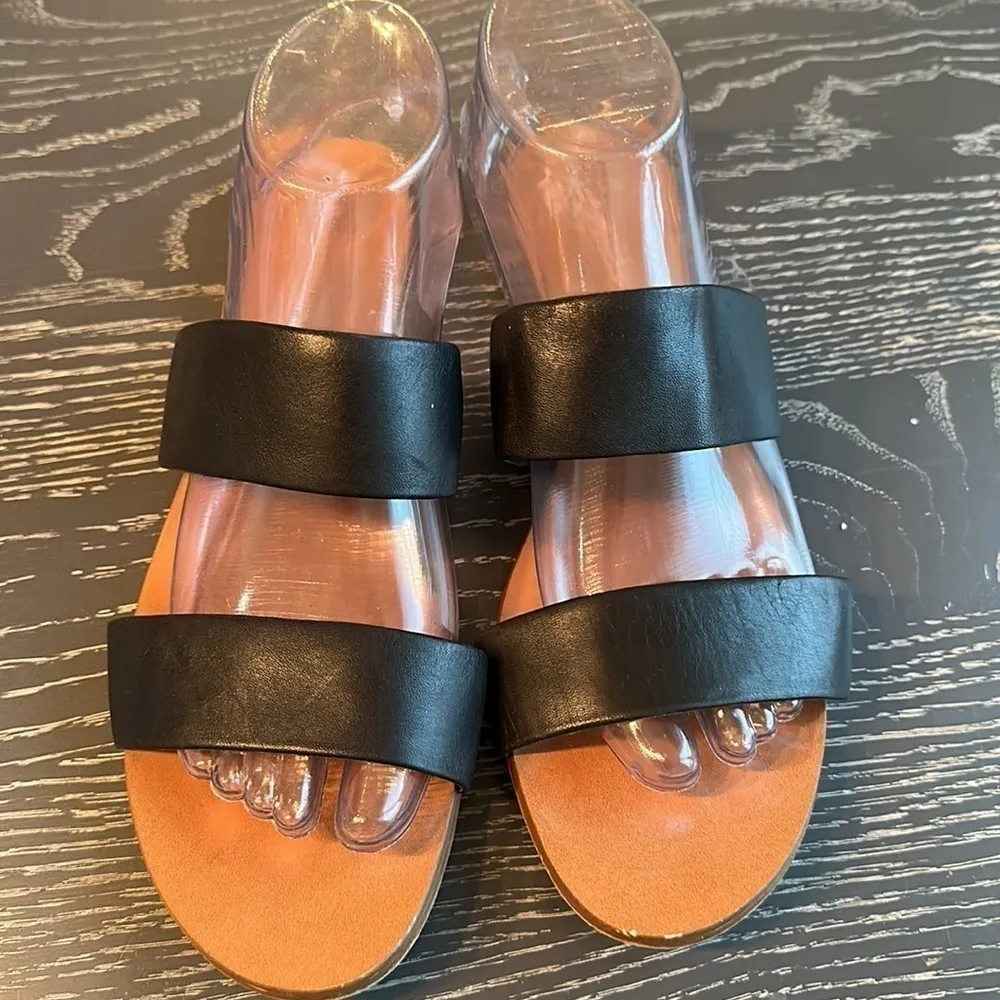 VINCE Camuto Rhonda Leather Sandals size 9 - Image 2