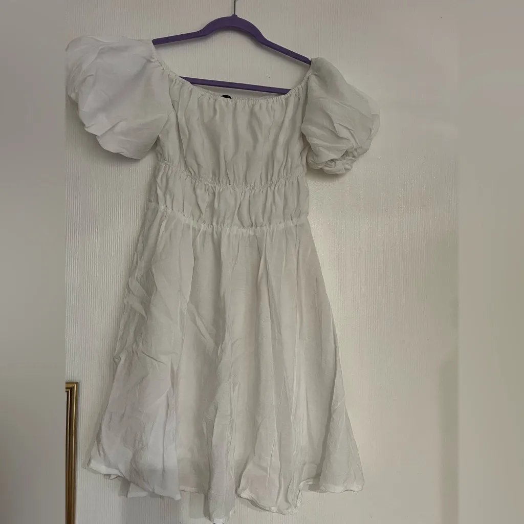 Chic White Puff Sleeve Midi Dress pretty garden - Image 2