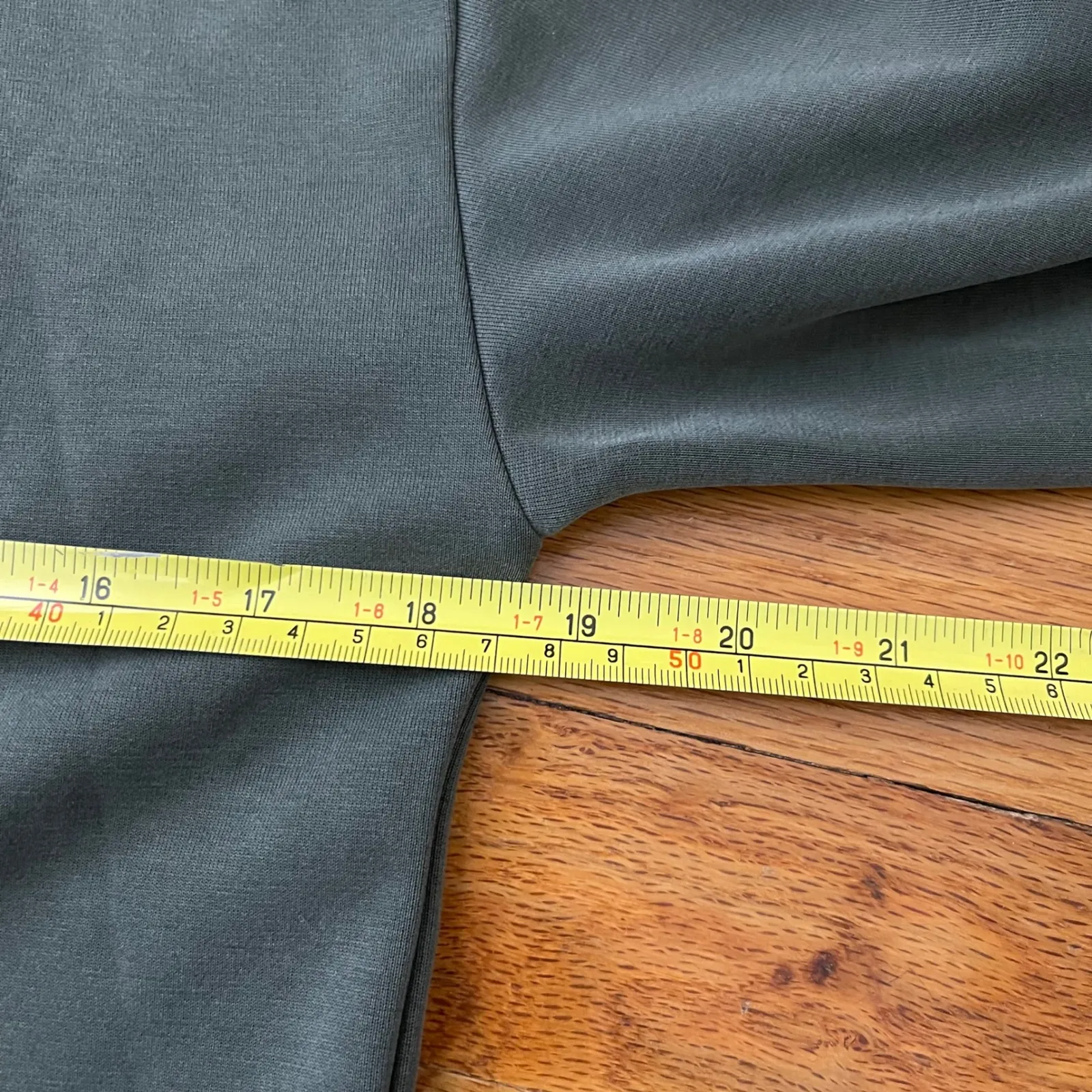 ATHLETA Seasoft Crewneck Sweatshirt XXS Olive Green Comfort Lounge Athleisure - Image 7