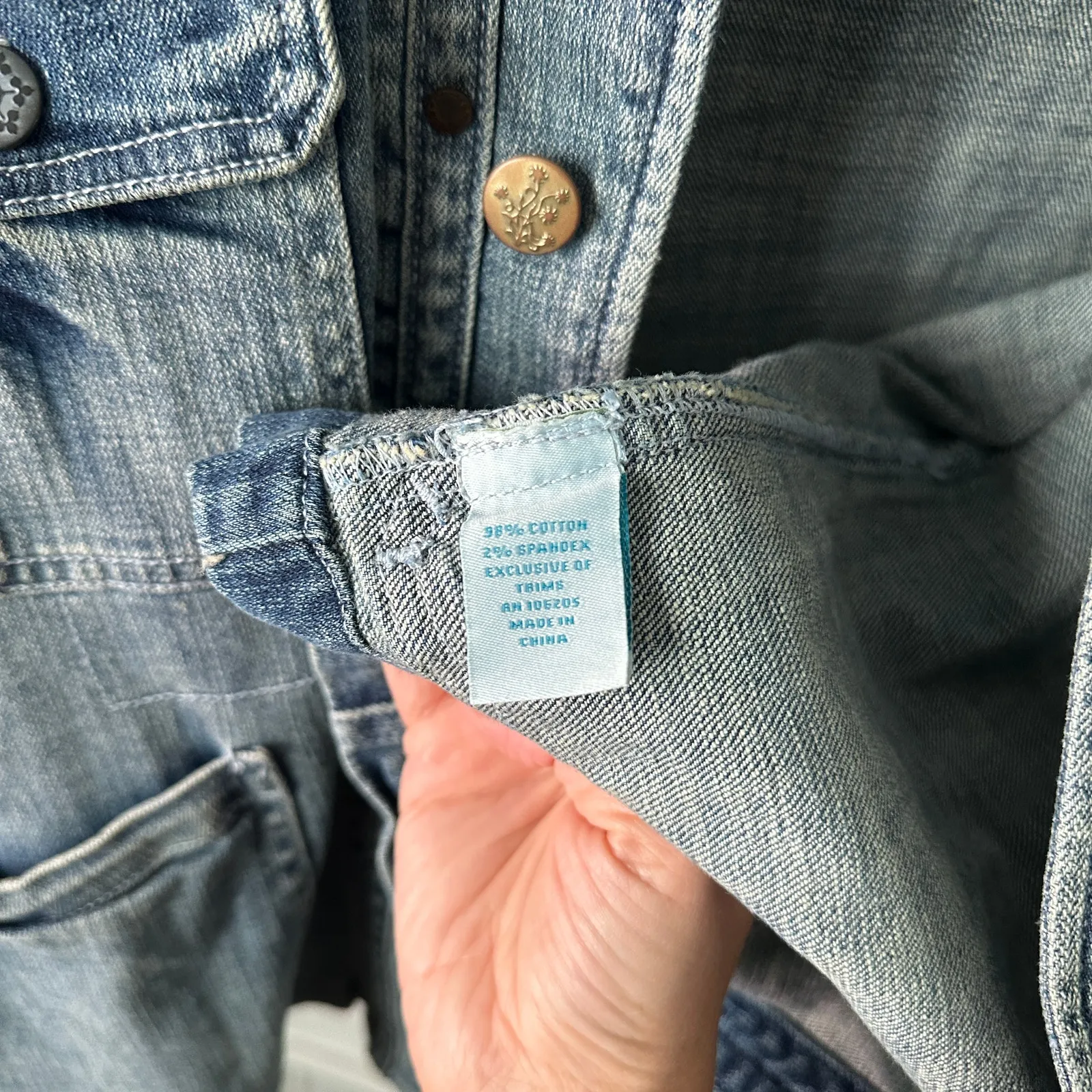 Sundance Jean Button Down Jacket Medium Blue - Image 4