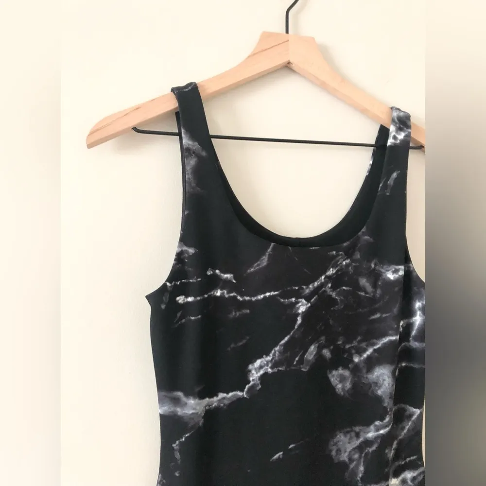 Body Contour Marble Print Scoop Neck Mini Sheath Dress Size S - Image 5