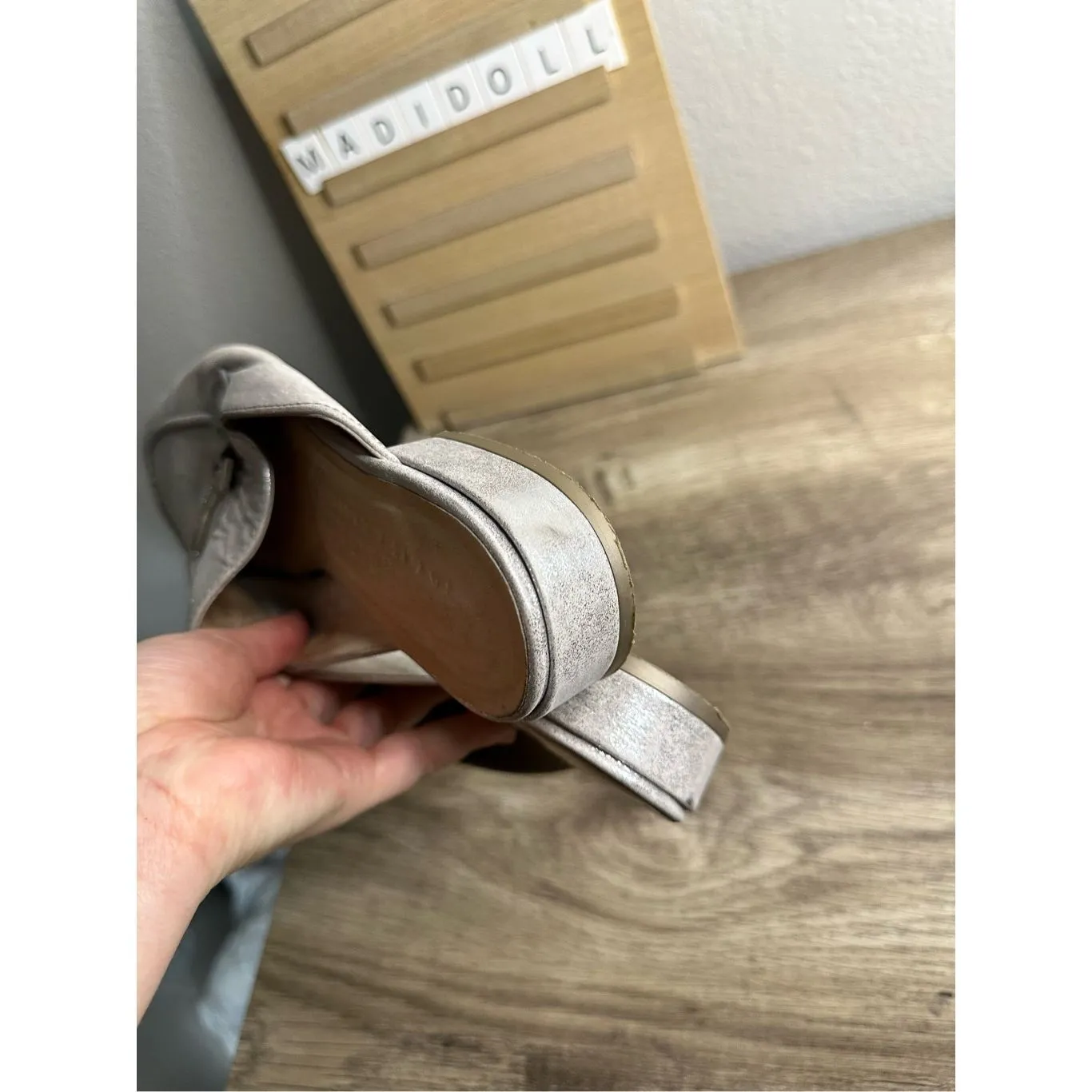 Hispanita’s Silver Women’s 41 Mules Shoes Flawed Size 9.5 - Image 6