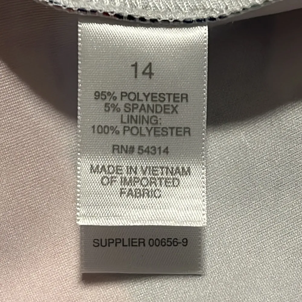 BISOU BISOU womens plus size 14 deep v-neck dress floral print zip back new NWT - Image 8