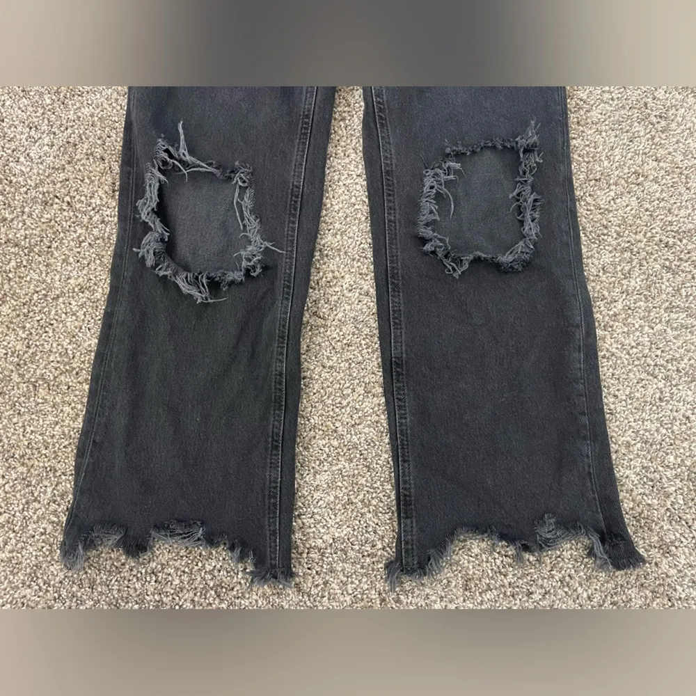 Women’s WE THE FREE Maggie Mid-Rise Straight Leg Distressed Cropped Jeans Sz 26 - Image 5