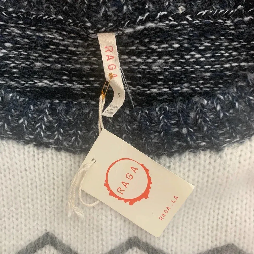 Raga‎ Arctic Wild Tribal Pullover Sweater Grey - Image 10