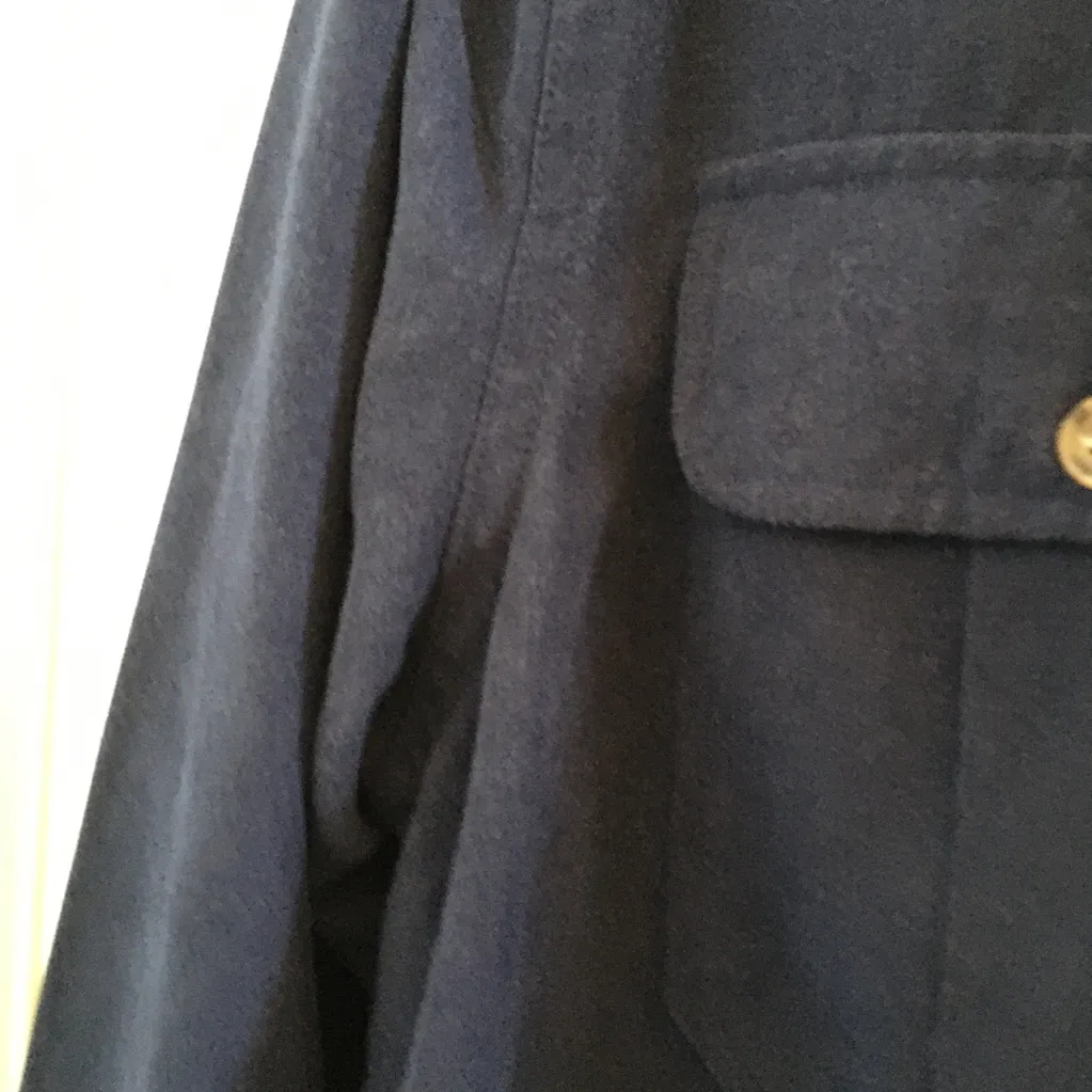 FINAL MARKDOWN Ladies white stag ultra suede blouse medium - Image 2