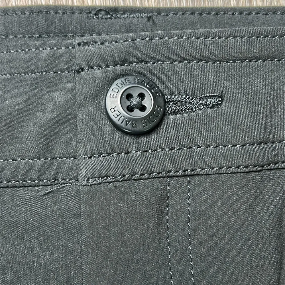 Eddie Bauer Adventurer 2.0 Skorts Size 16 - Image 7