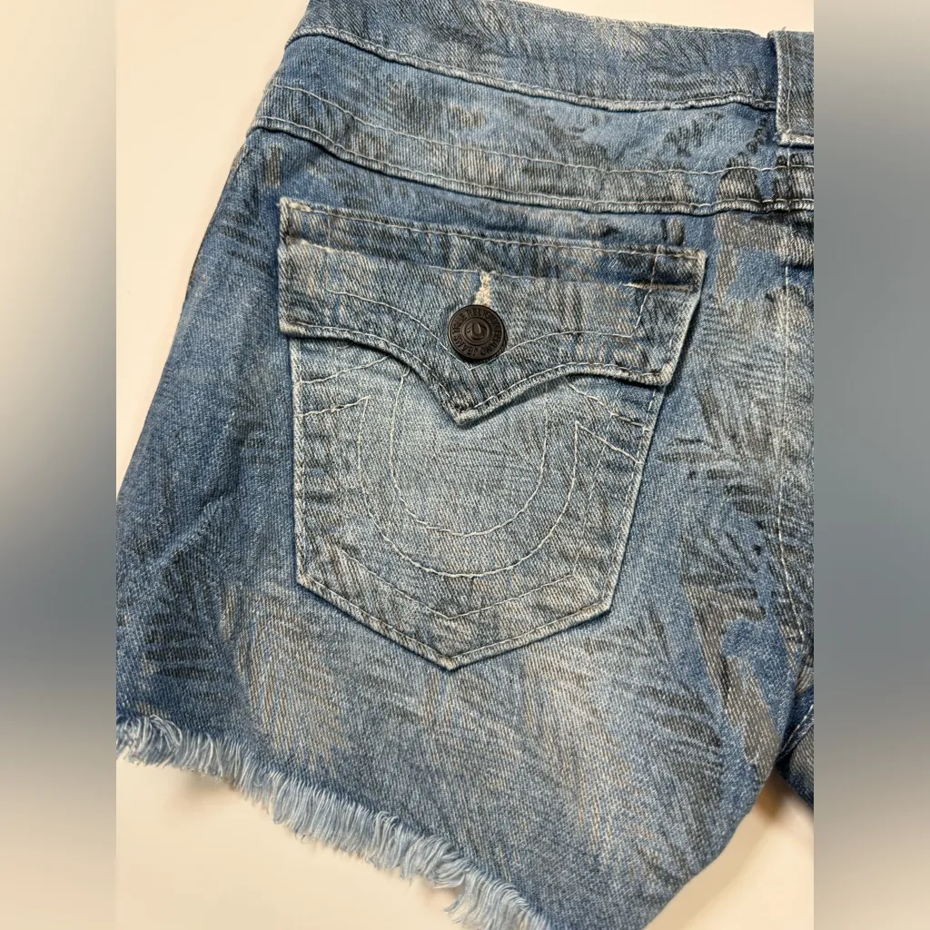 True Religion Keira Denim Shorts size 28 Y2K Rare Unique Patterned - Image 6