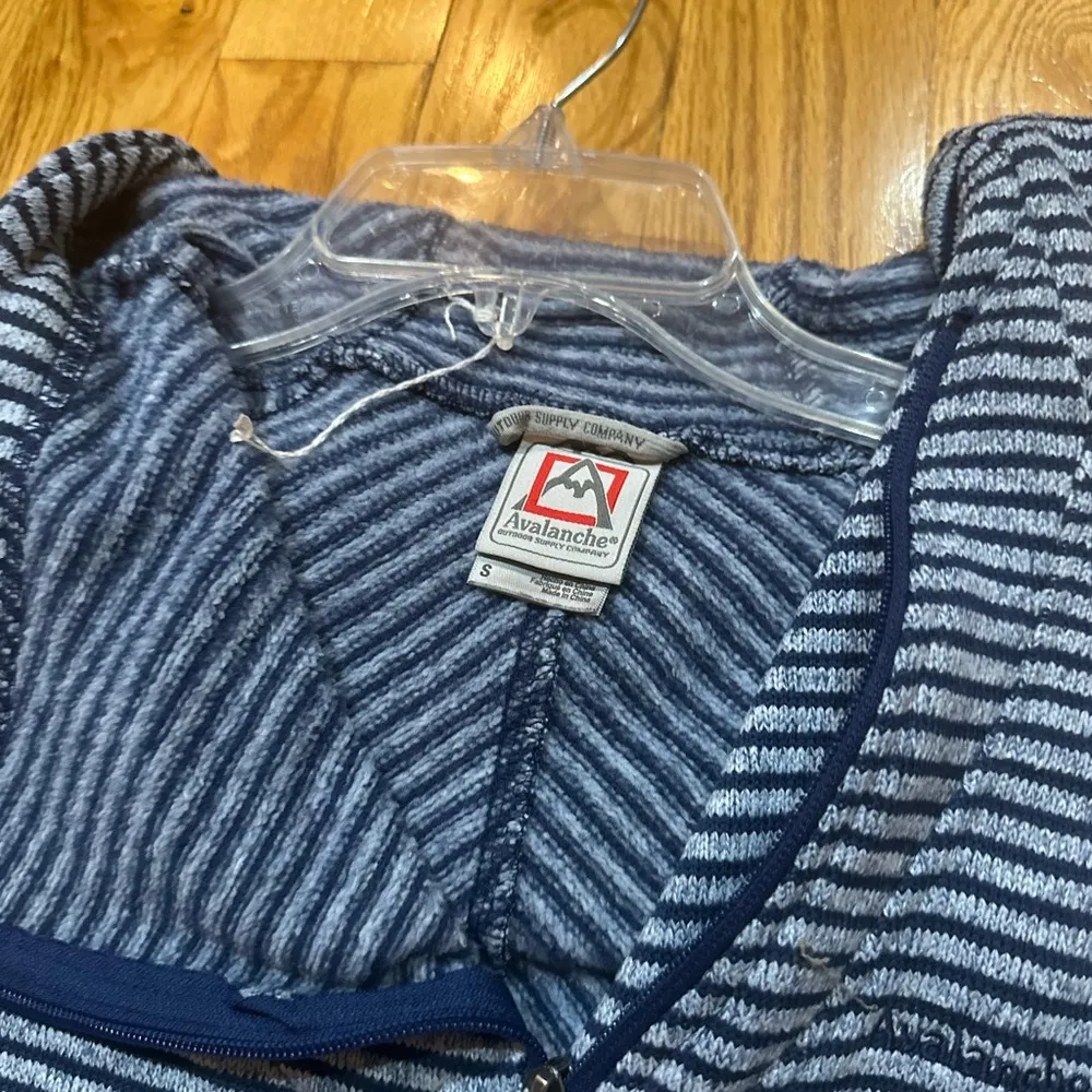 Avalanche Quarter Zip - Image 4