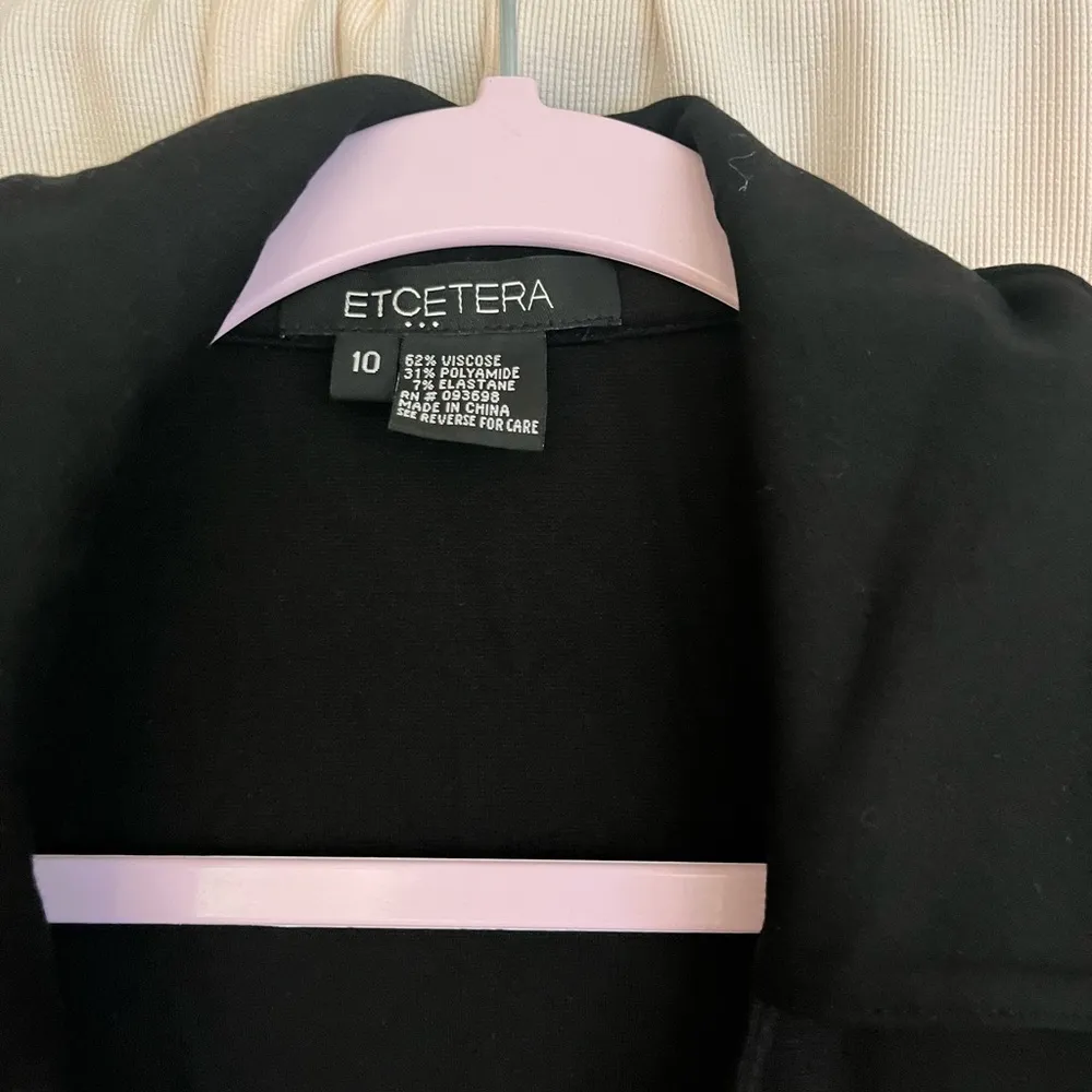 Elegant Black Wrap Dress - Image 8