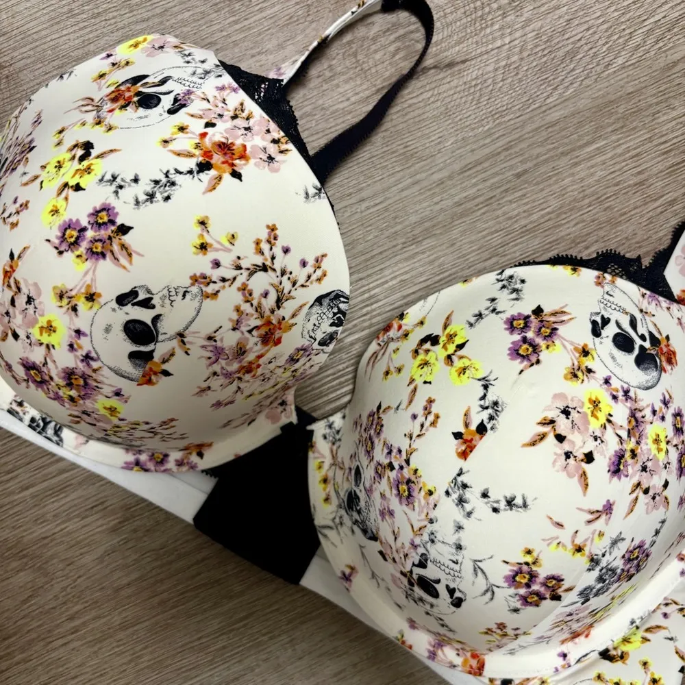 Torrid Plunge Push Up Bra - Image 5