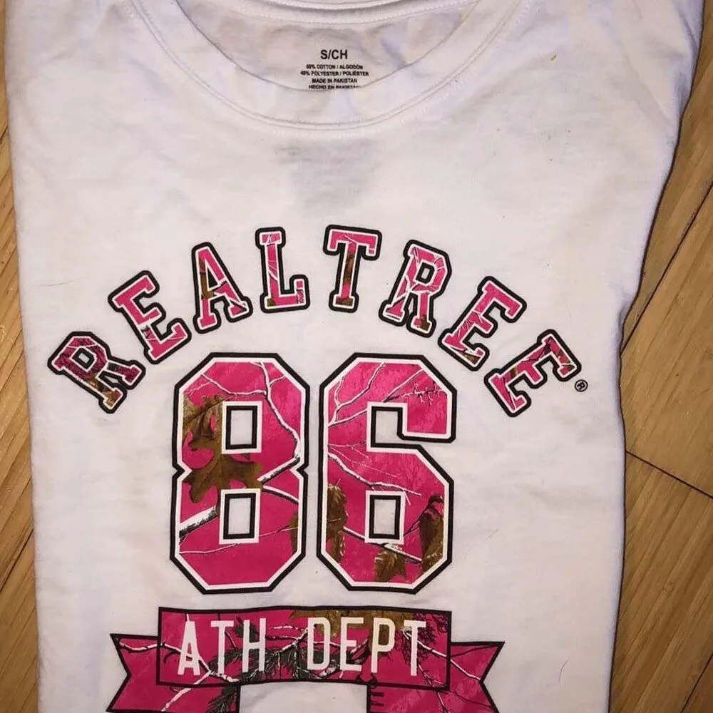 Realtree Size S Ladies White Pink Camo Tee NEW NWOT - Image 2