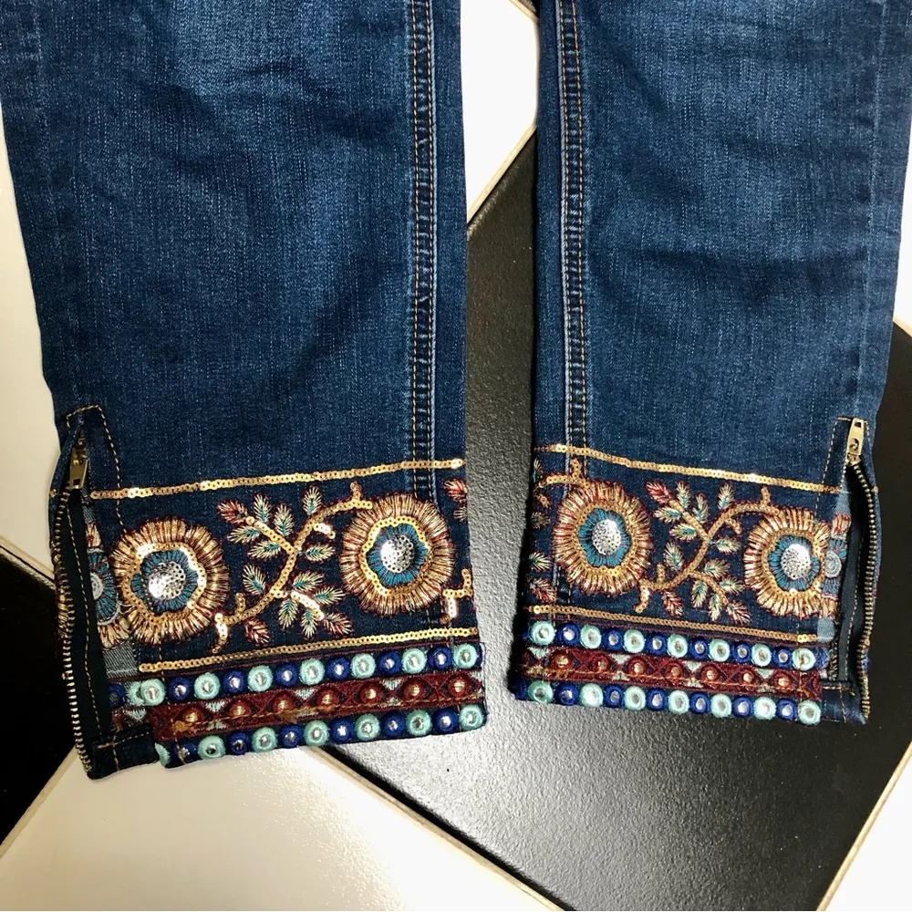 Y2K Desigual Bedazzled Embroidered Boyfriend Jeans Straight Leg Ankle Crop Boho - Image 4