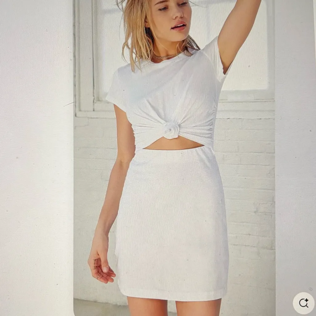 Urban Outfitters Silence + Noise Knotted T-Shirt Dress - Image 2