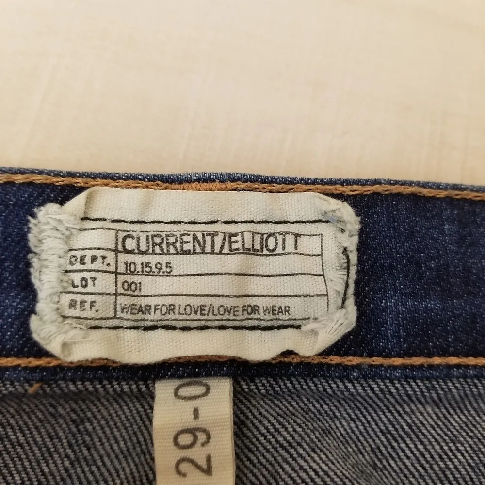{29} Current/Elliott The Stiletto Jean - Image 8