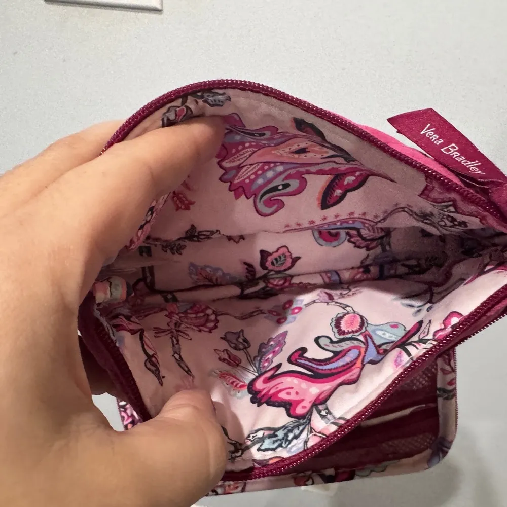 NWOT Small Vera Bradley cosmetic bag velvet in plum color - Image 4