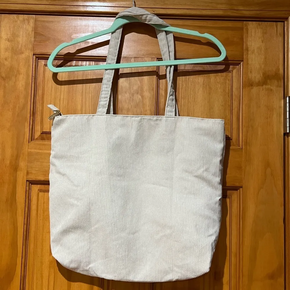 Vandel Corduroy Tote Bag with Zipper Pockets - Image 4