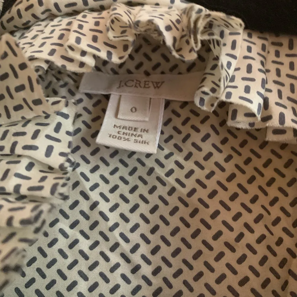 J. Crew 100% Silk Top Blouse Womens Shirt Tank Formal Clothing Poka Dot Size 0 - Image 3