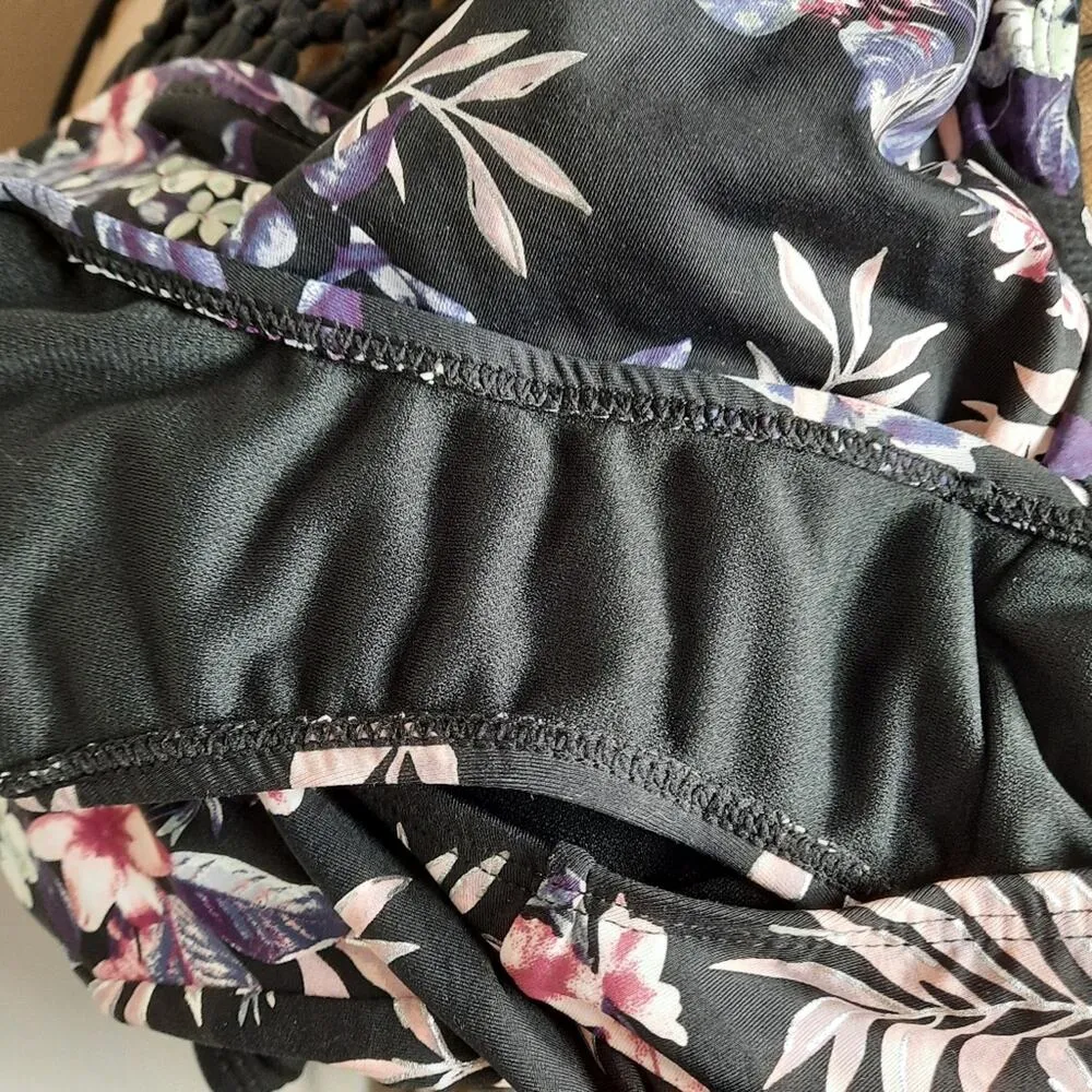 Ambrielle Swimsuit Black Floral Open Back One Piece Size Small Swimwear - Image 6